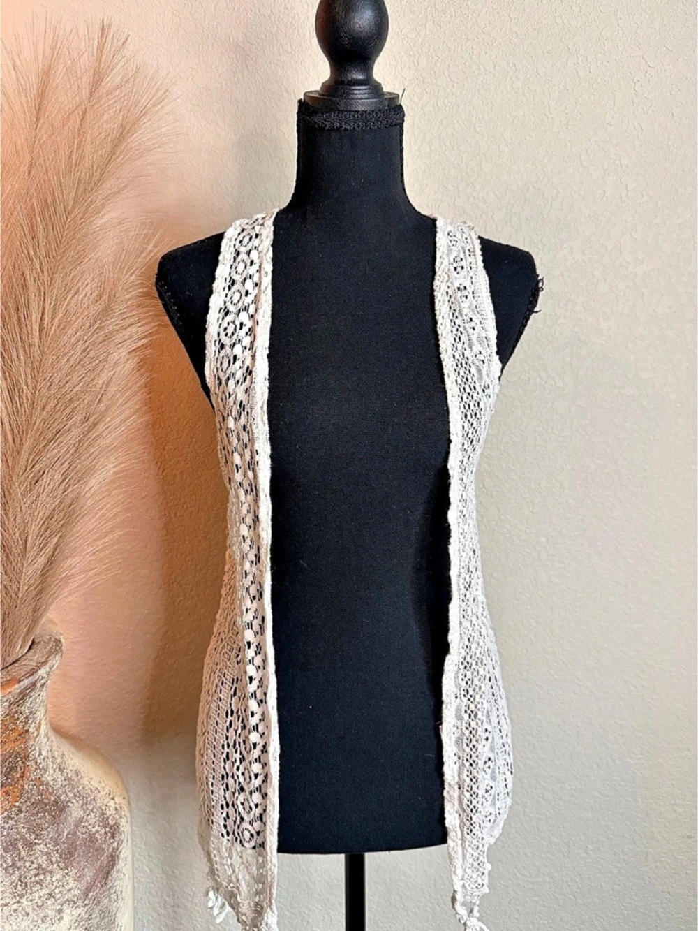 My Michelle Crochet Fringe Vest White Size Medium